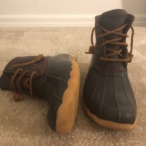 used sperry duck boots